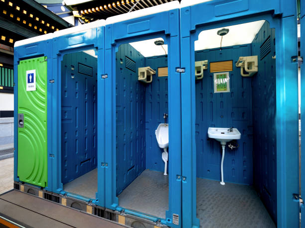 Portable Toilet Options We Offer in Three Rivers, TX